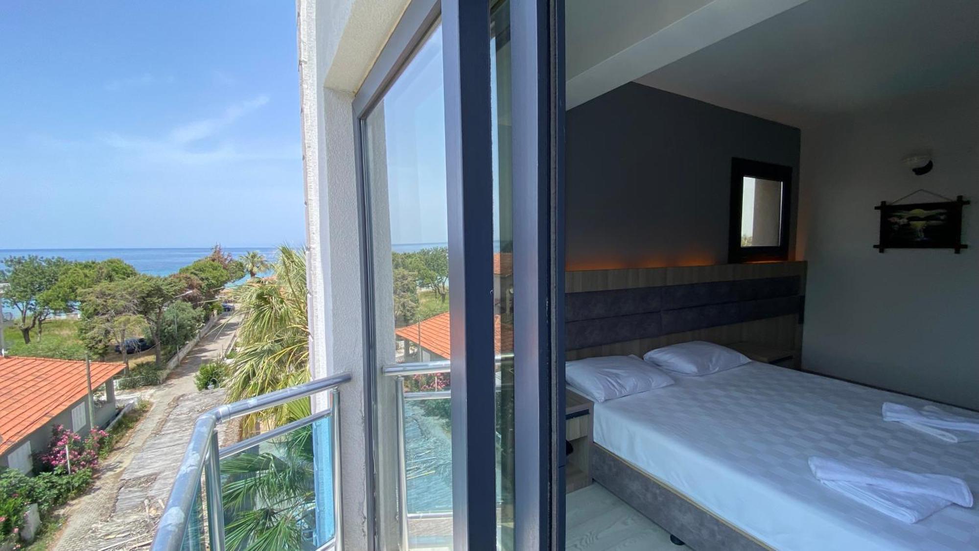 Medos Beach Hotel Кушадаси Екстер'єр фото